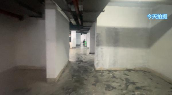 哭诉！上海嘉定一小区突发火情，消防设施几乎无效，亲历者发声：差点走远了......