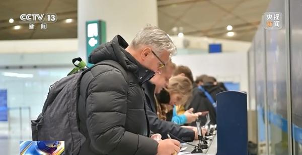 每月举行一次 今年外资企业圆桌会将涉及这些议题→ 每月举行一次 今年外资企业圆桌会将涉及这些议题→