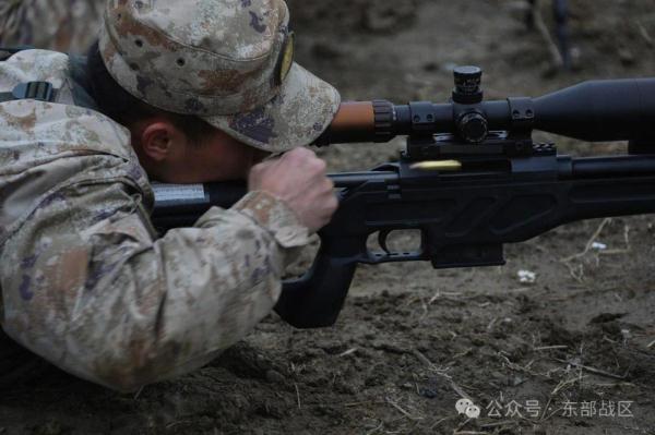 1秒精准射击500米外靶标！看狙击手是怎样练成的→