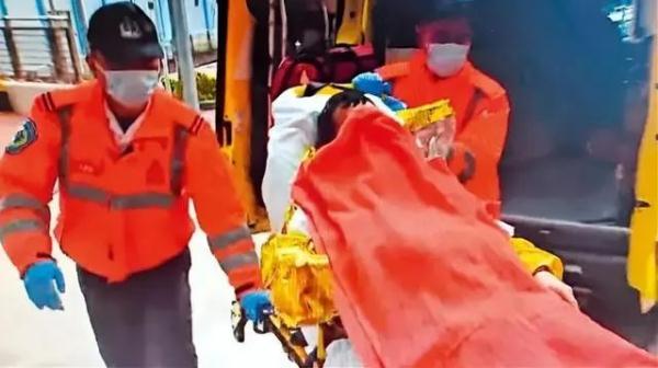 离奇!男子深圳玩桨板失联,一夜漂流到香港 离奇!男子深圳玩桨板失联,一夜漂流到香港