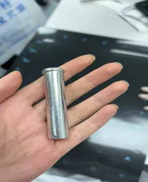 有惊无险!14岁学生误吞6厘米铆钉医生顺利取出 有惊无险!14岁学生误吞6厘米铆钉医生顺利取出