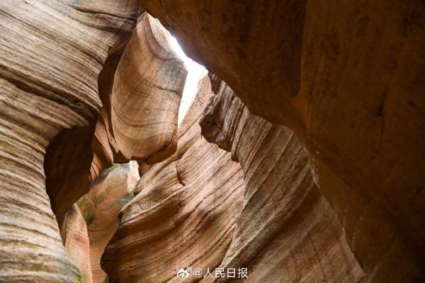 大自然的梦幻！甘泉大峡谷光影变幻质感拉满