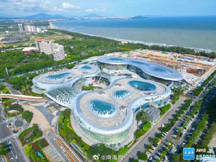 中国中免拟加码投资三亚国际免税城