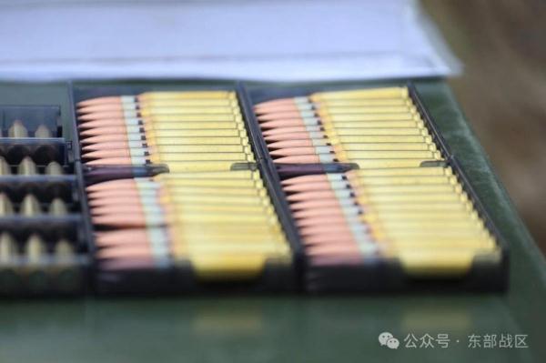 1秒精准射击500米外靶标！看狙击手是怎样练成的→