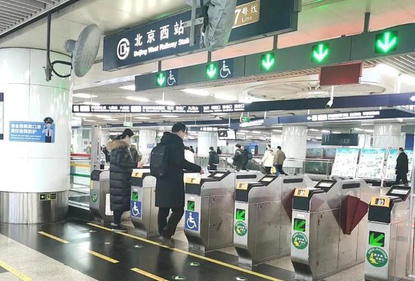 轨道上的京津冀，飞驰提速！