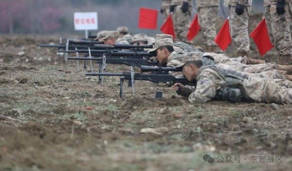 1秒精准射击500米外靶标！看狙击手是怎样练成的→