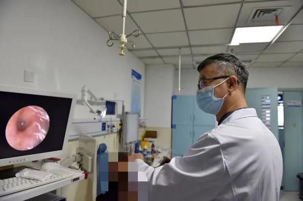 突然,女子聋了!这习惯很多人都有…… 突然,女子聋了!这习惯很多人都有……