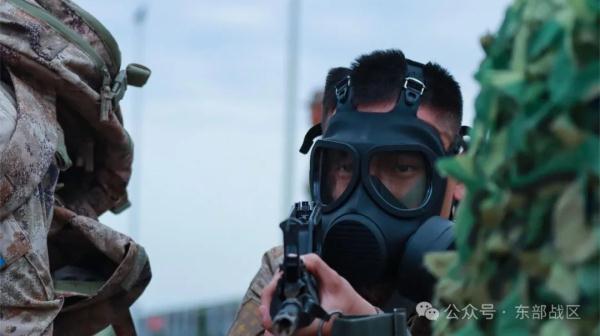 燃!警卫尖兵比武火热来袭 燃!警卫尖兵比武火热来袭