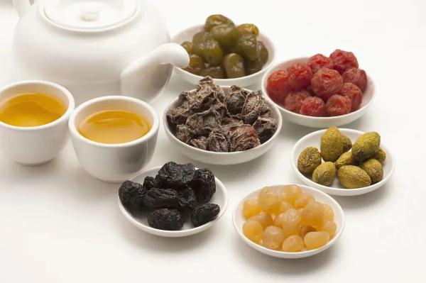 这9种食物越吃越笨,尤其是最后一种,有些人天天吃、顿顿吃! 这9种食物越吃越笨,尤其是最后一种,有些人天天吃、顿顿吃!