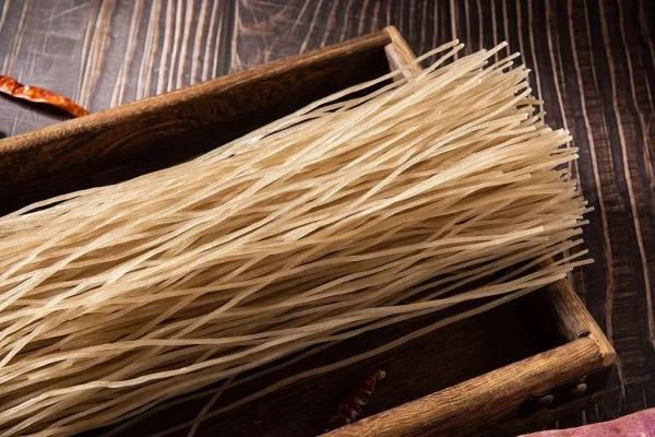 这9种食物越吃越笨,尤其是最后一种,有些人天天吃、顿顿吃! 这9种食物越吃越笨,尤其是最后一种,有些人天天吃、顿顿吃!