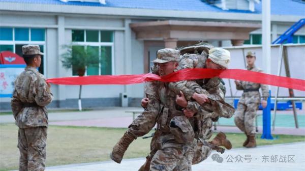 燃!警卫尖兵比武火热来袭 燃!警卫尖兵比武火热来袭