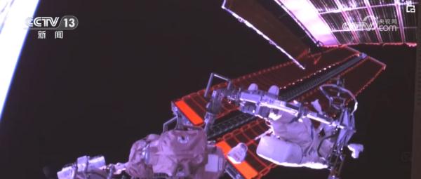 三个“非常完美”、1个首次、多个成果!点赞,神舟十七号乘组 三个“非常完美”、1个首次、多个成果!点赞,神舟十七号乘组