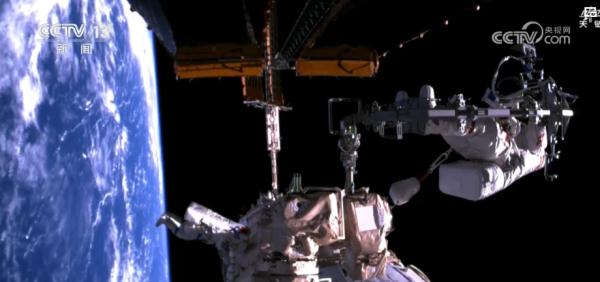三个“非常完美”、1个首次、多个成果!点赞,神舟十七号乘组 三个“非常完美”、1个首次、多个成果!点赞,神舟十七号乘组