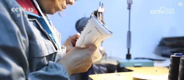 传统和现代,手工和智能制造……老字号蝶变为高新技术企业 传统和现代,手工和智能制造……老字号蝶变为高新技术企业