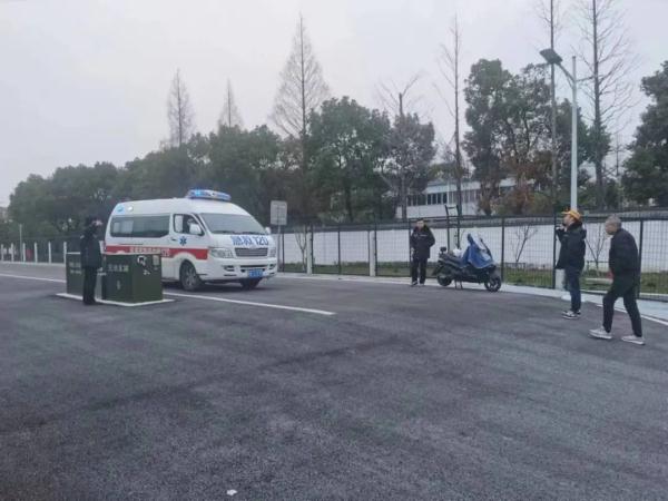 这趟旅客列车,临时停靠货运编组站,为啥? 这趟旅客列车,临时停靠货运编组站,为啥?