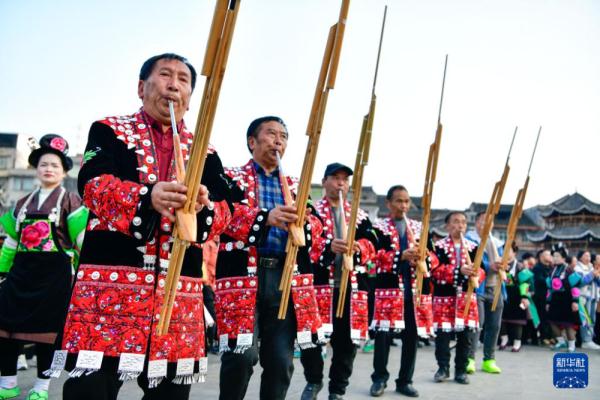 贵州凯里:苗族同胞欢庆“甘囊香”芦笙节 贵州凯里:苗族同胞欢庆“甘囊香”芦笙节