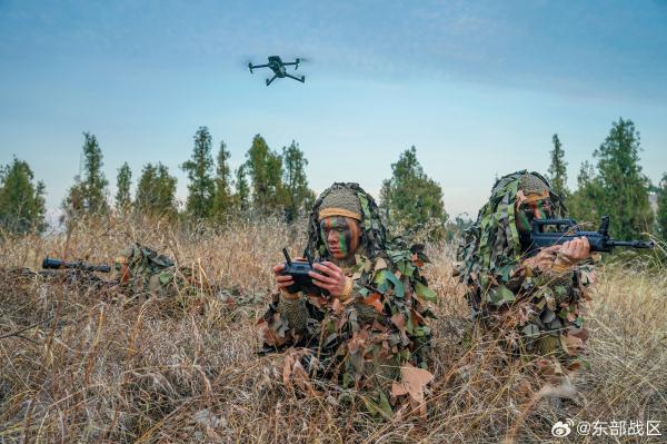 侦察分队强化训练 淬炼胜战刀锋