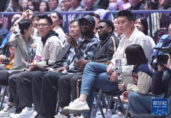 CBA全明星赛 | 南区明星队获胜 CBA全明星赛 | 南区明星队获胜