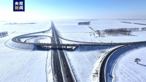 黑龙江省三条高速公路正式交工通车