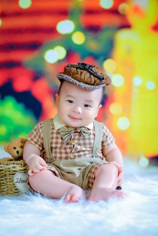 痛心！他走了，刚满8个月