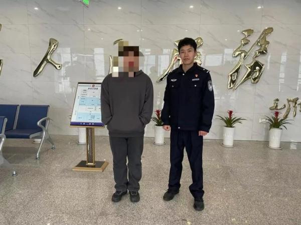 男子刮刮乐“中奖”!兑不了? 男子刮刮乐“中奖”!兑不了?