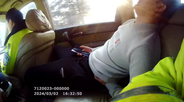 争分夺秒,“警”急救助 争分夺秒,“警”急救助