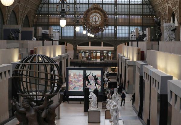 巴黎奥运会海报出炉：“塞纳上河图”？