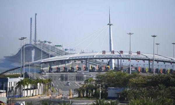 港珠澳大桥香港口岸将可提供6000个停车位