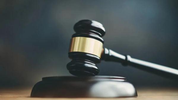 看到这样的警察证，请配合！