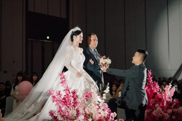 恭喜！从战友到夫妻，他们结婚了！