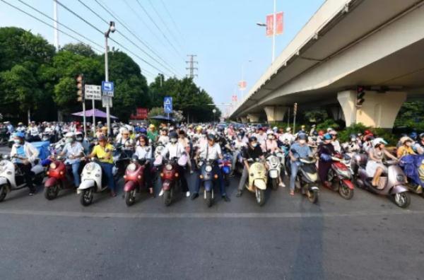 最新！这些地方禁停电动自行车→