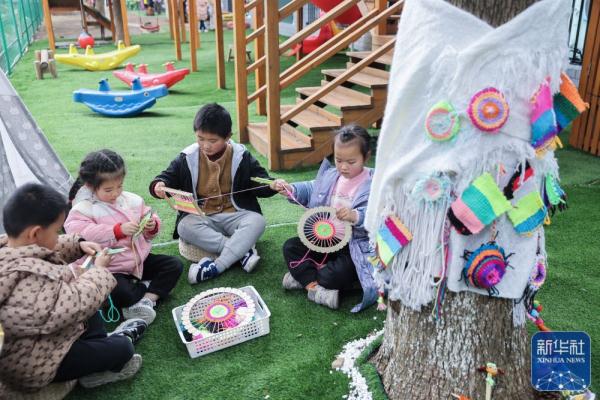 浙江诸暨:积极开展春季植树护绿活动 浙江诸暨:积极开展春季植树护绿活动