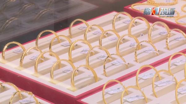 涨涨涨,创历史新高!年轻人成消费主力 涨涨涨,创历史新高!年轻人成消费主力