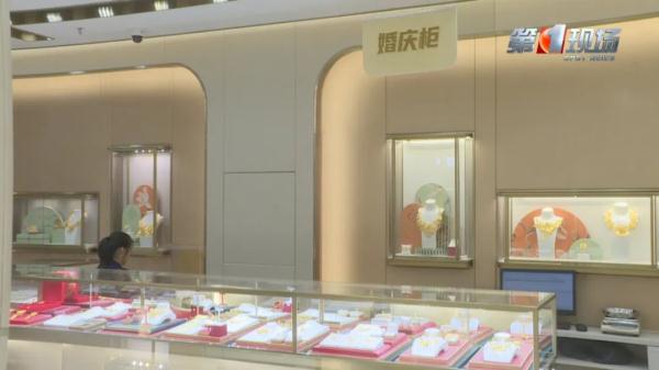 涨涨涨,创历史新高!年轻人成消费主力 涨涨涨,创历史新高!年轻人成消费主力