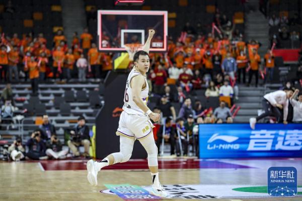 CBA常规赛 | 广东华南虎胜北京控股