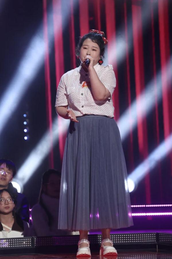 “耙耳朵”搭子致敬女性  陈小春李承铉《我想和你唱》献歌妇女节