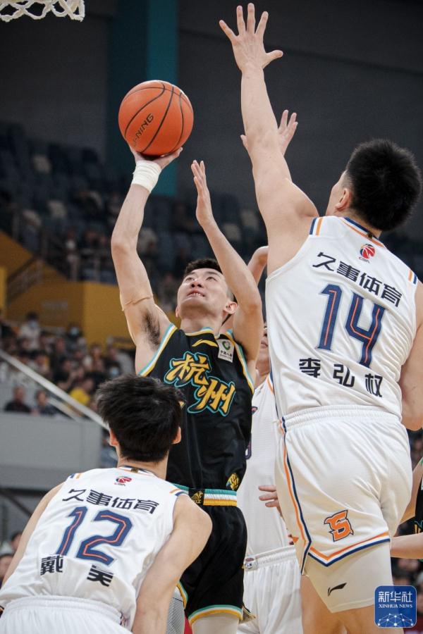 CBA常规赛：浙江东阳光药对阵上海久事