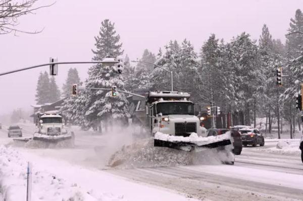 美国西部持续暴风雪,背后原因和它有关! 美国西部持续暴风雪,背后原因和它有关!