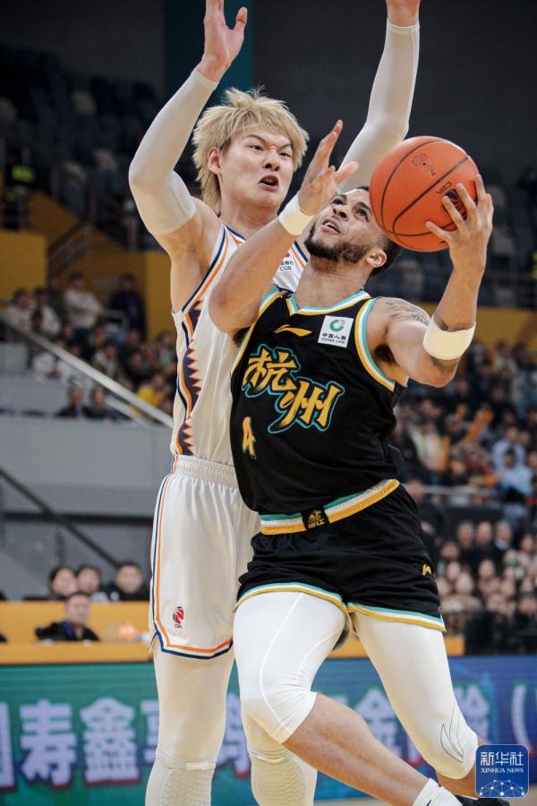 CBA常规赛：浙江东阳光药对阵上海久事