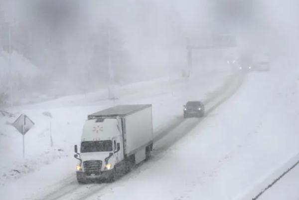 美国西部持续暴风雪,背后原因和它有关! 美国西部持续暴风雪,背后原因和它有关!