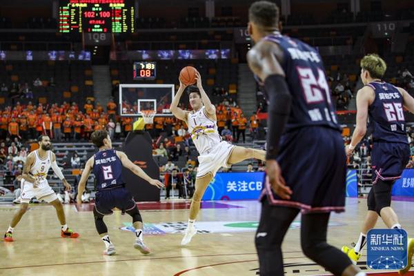 CBA常规赛 | 广东华南虎胜北京控股