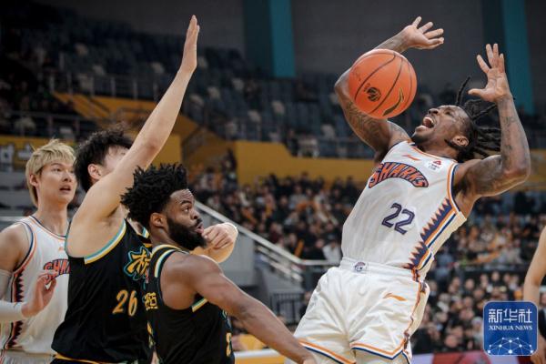 CBA常规赛：浙江东阳光药对阵上海久事