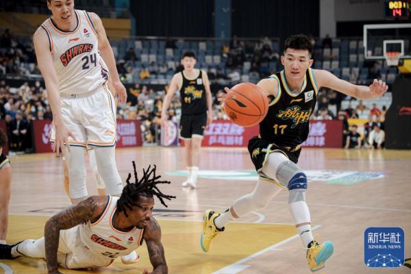 CBA常规赛：浙江东阳光药对阵上海久事