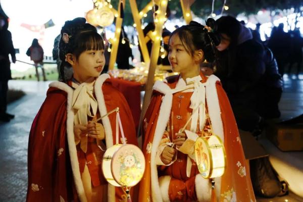 好消息！正定古城灯会延长免费开放时间！