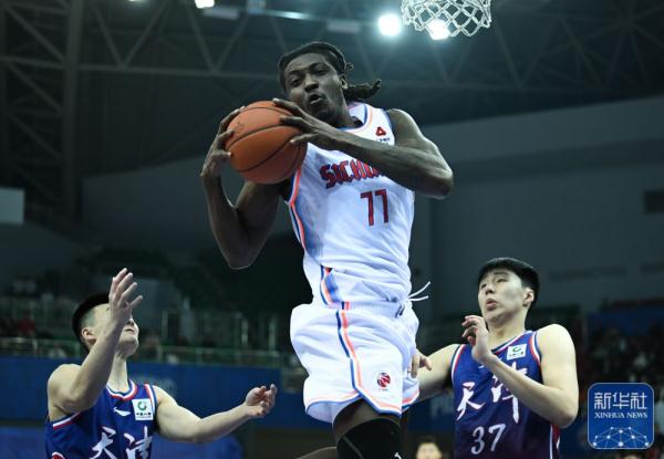 CBA常规赛 | 天津先行者胜四川金强