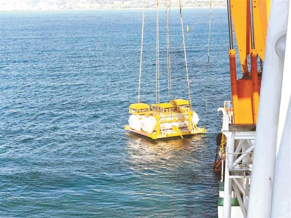 把数据存进海底——探访全球首个商用海底数据中心