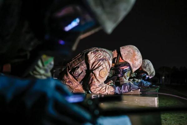 集合,夜战! 集合,夜战!