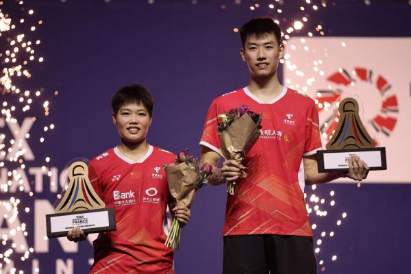 冯彦哲/黄东萍夺得法国羽毛球公开赛混双冠军 冯彦哲/黄东萍夺得法国羽毛球公开赛混双冠军