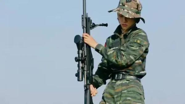 曾被三军仪仗队、海军陆战队选中的她,如今成了“神枪手”! 曾被三军仪仗队、海军陆战队选中的她,如今成了“神枪手”!