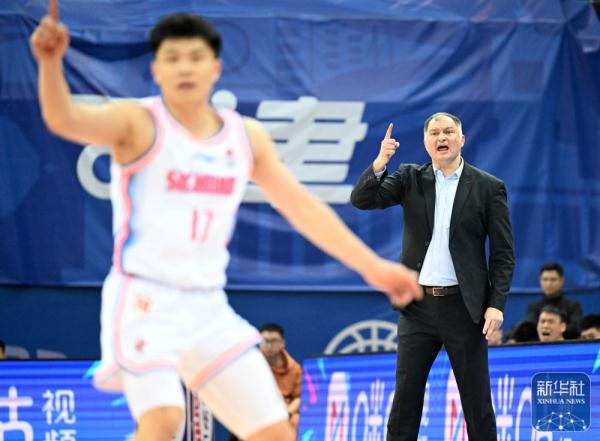 CBA常规赛 | 天津先行者胜四川金强